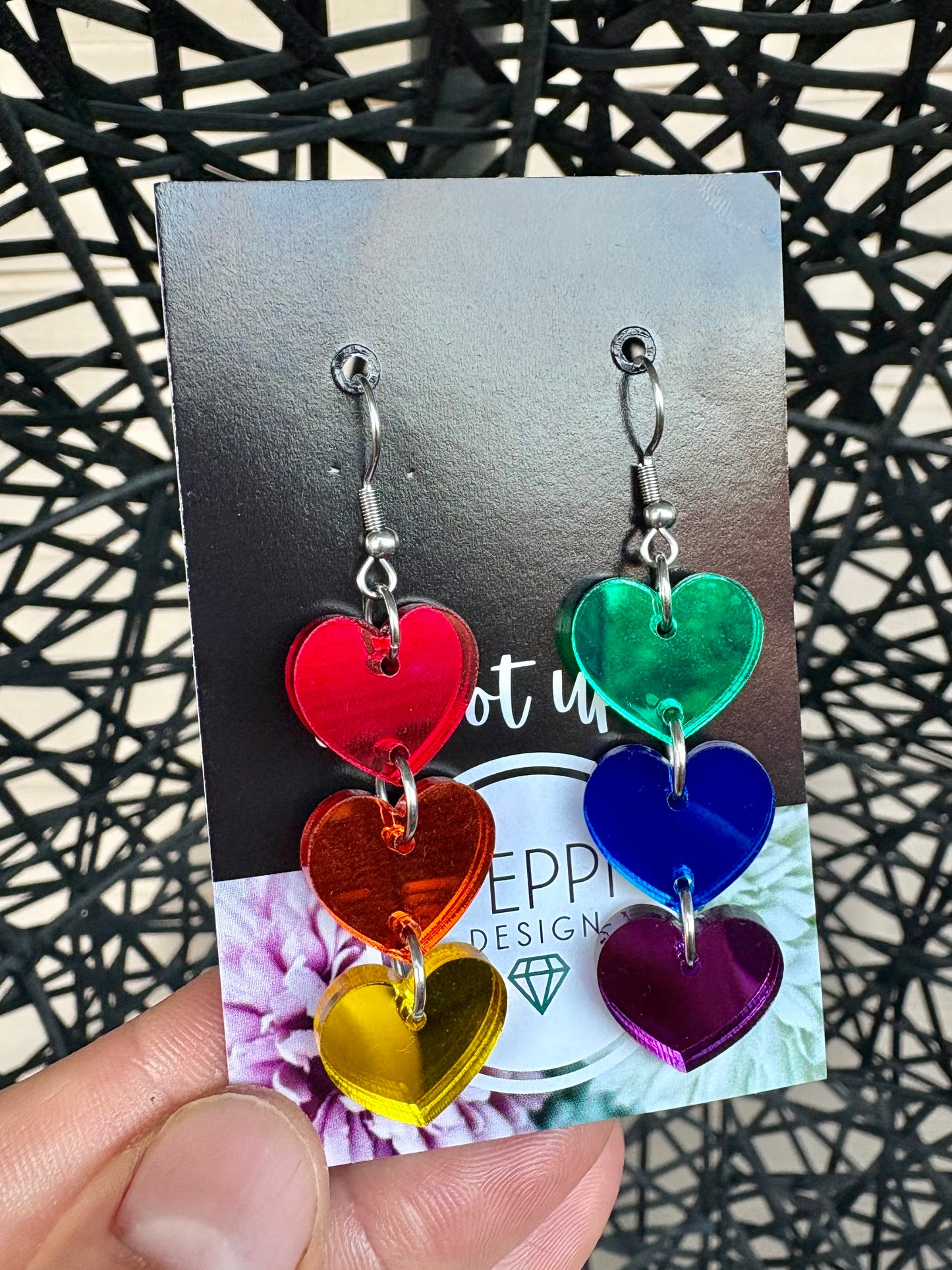 Rainbow Hearts -korvikset