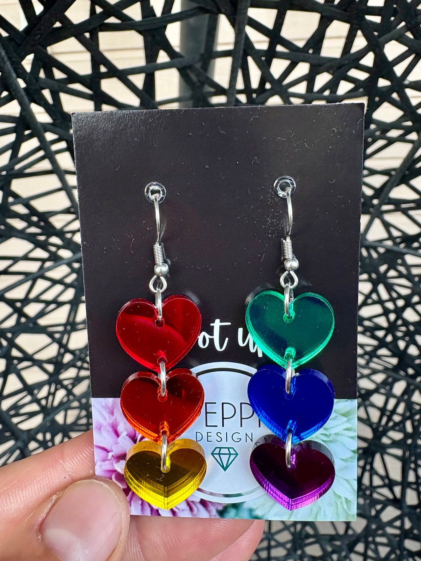 Rainbow Hearts -korvikset
