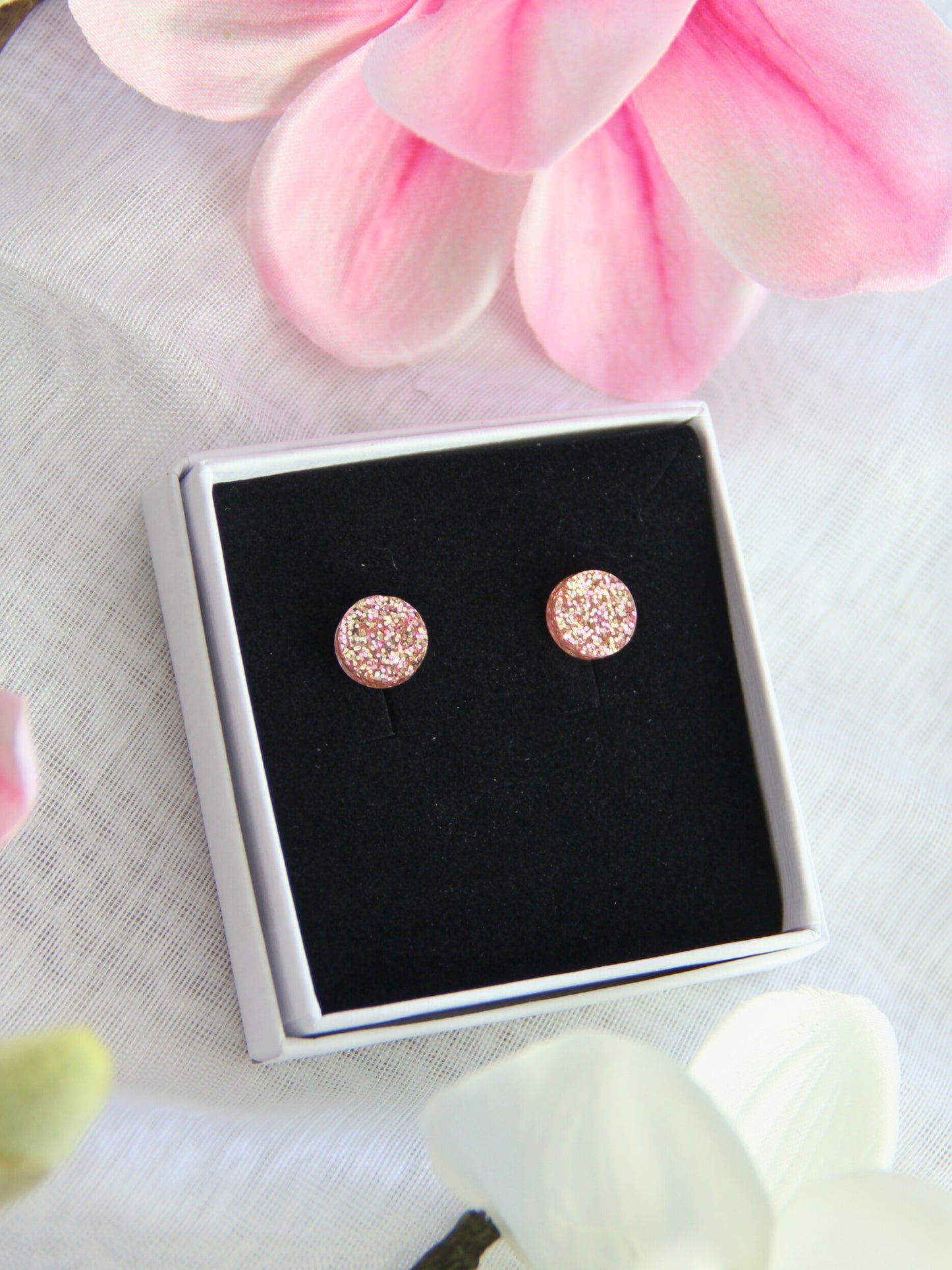 Glorious-nappikorvakorut