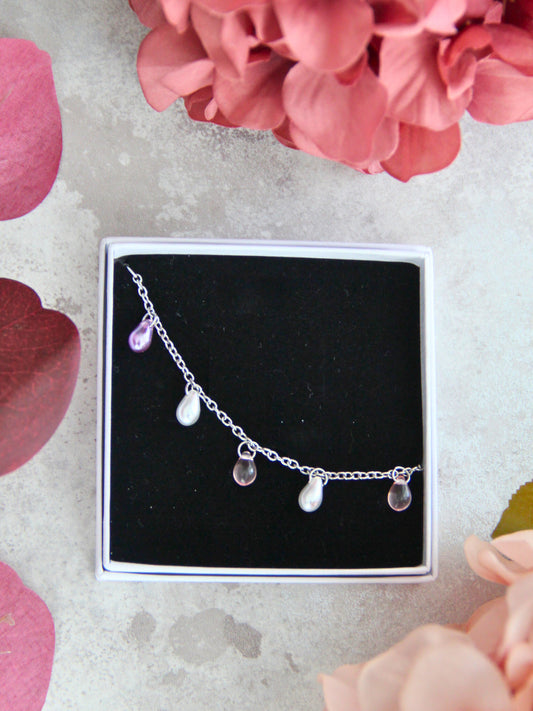 Pearl -rannekoru roosa