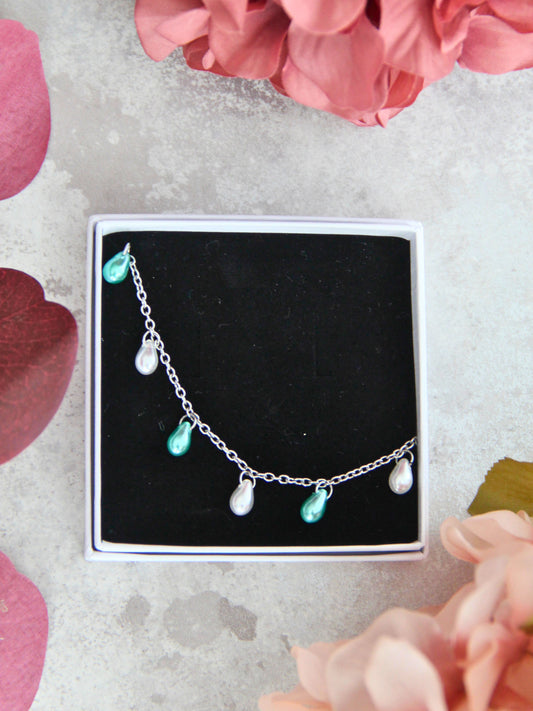 Pearl -rannekoru turkoosi