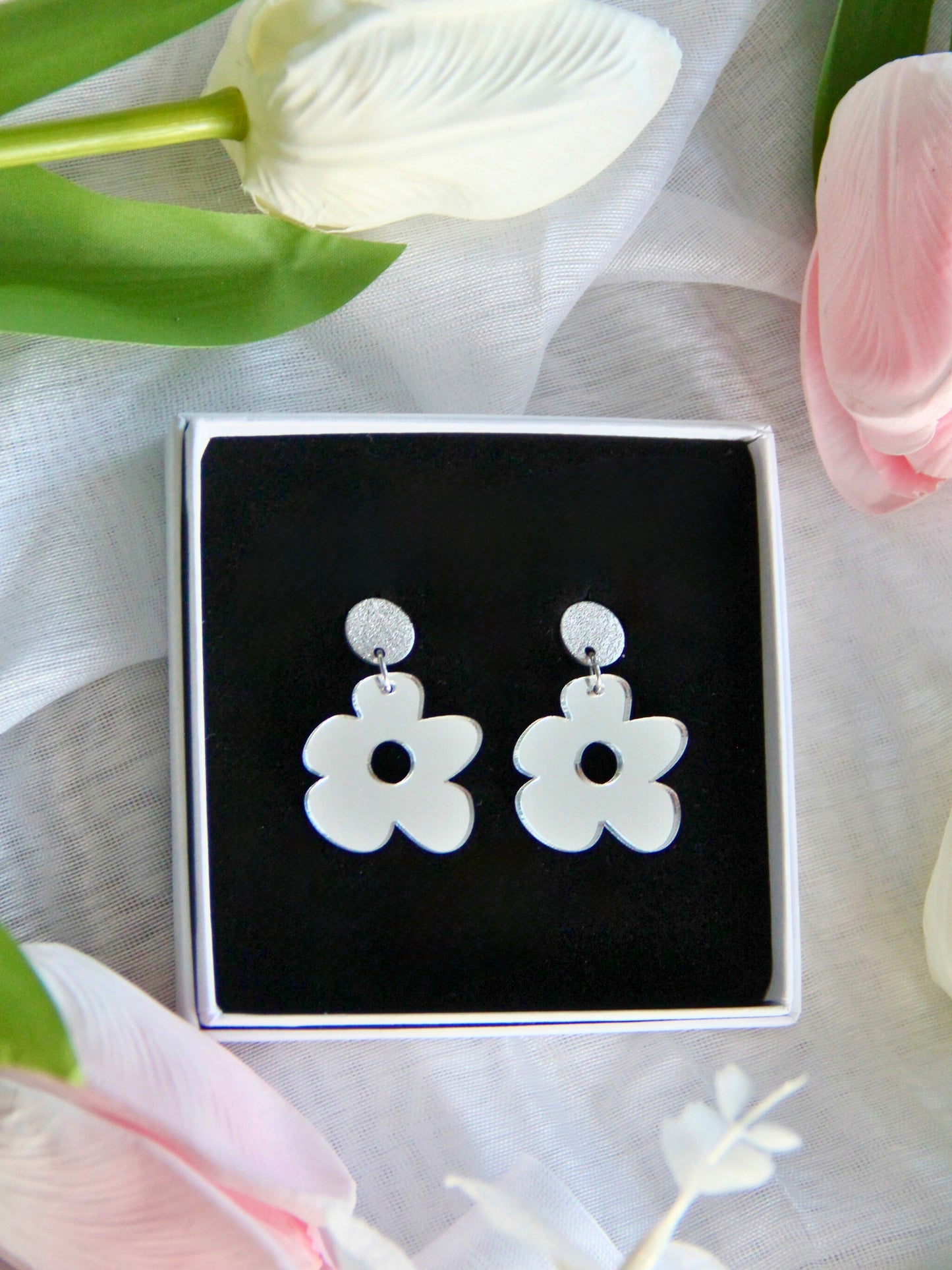 Pihlaja sparkle -korvakorut