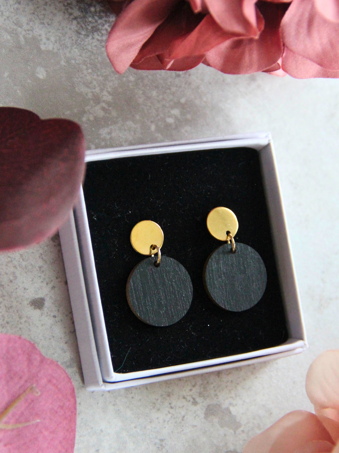 Tupla Kupla -korvakorut musta vaneri