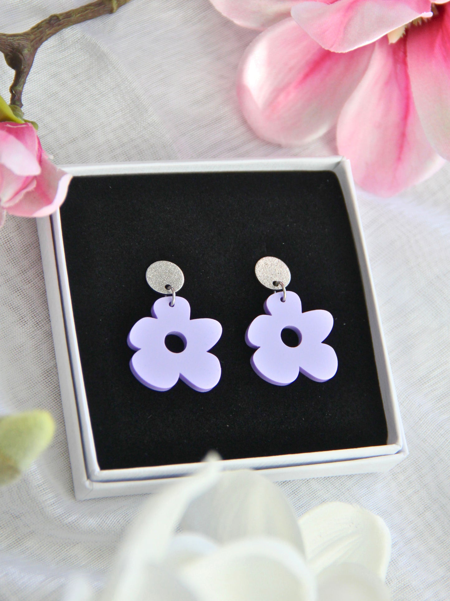 Pihlaja-korvakorut pastelli