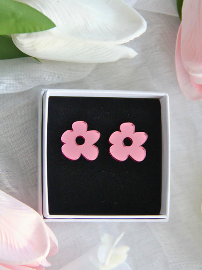 Pihlaja -nappikorvakorut