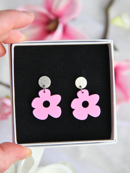 Pihlaja-korvakorut pastelli