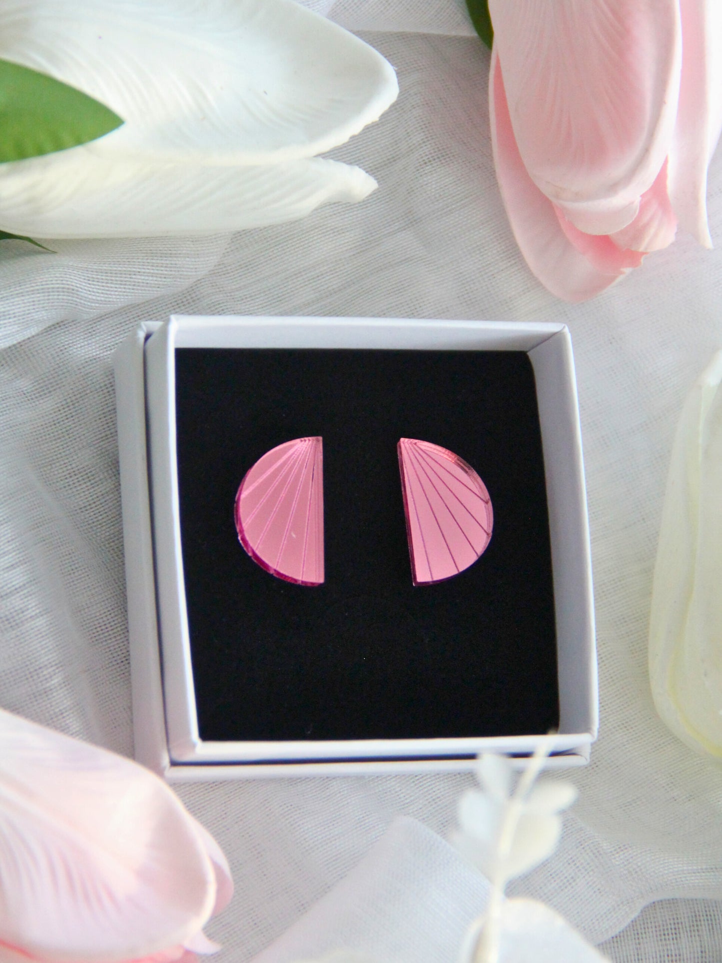 Lumo-nappikorvakorut