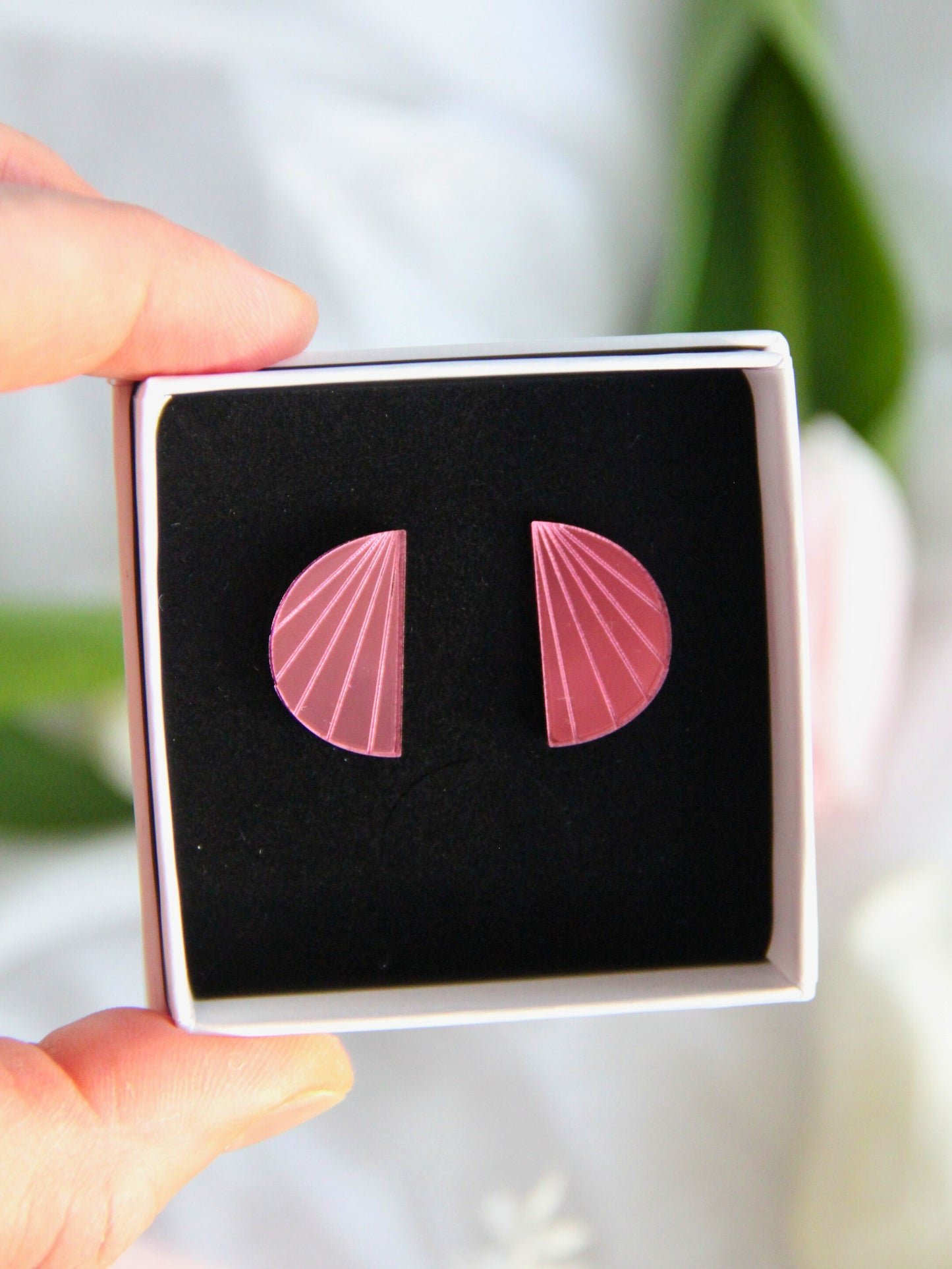 Lumo-nappikorvakorut