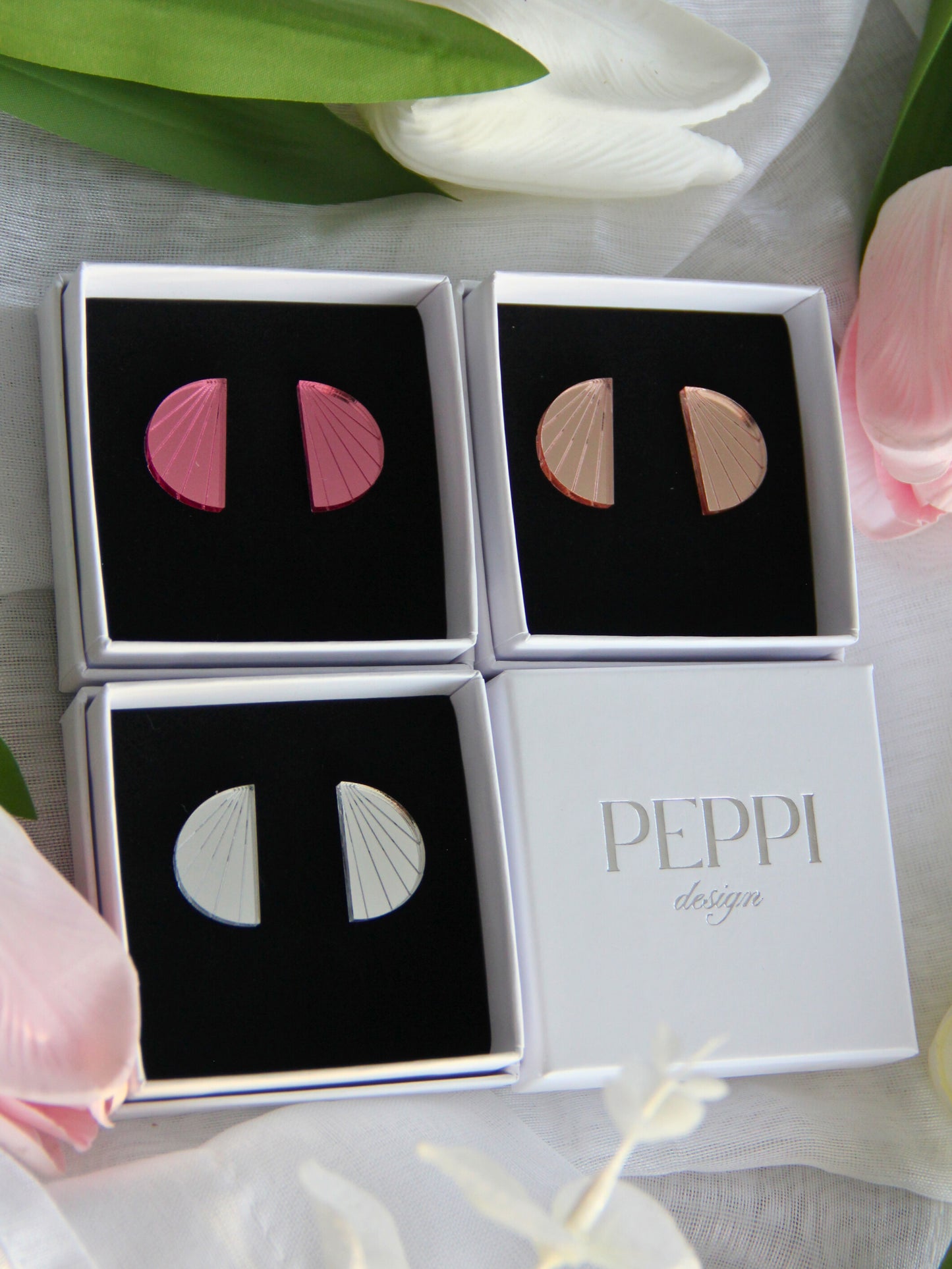 Lumo-nappikorvakorut