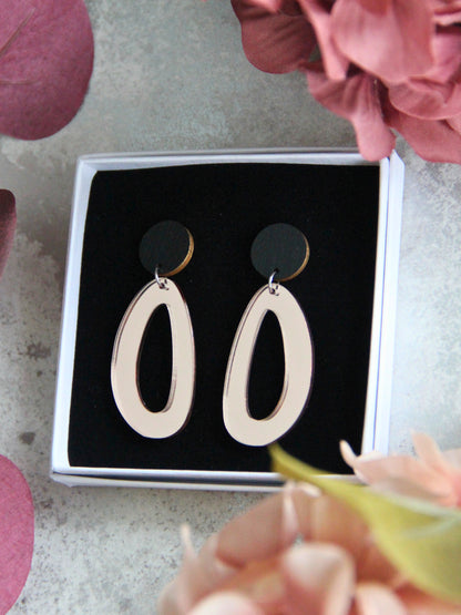 Eleonora -korvakorut peiliakryyli