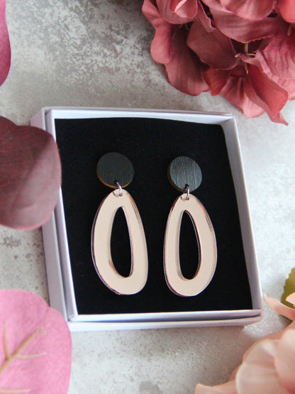 Eleonora -korvakorut peiliakryyli