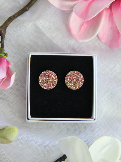 Glorious big -nappikorvakorut