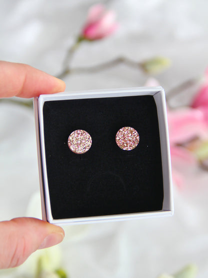 Glorious-nappikorvakorut