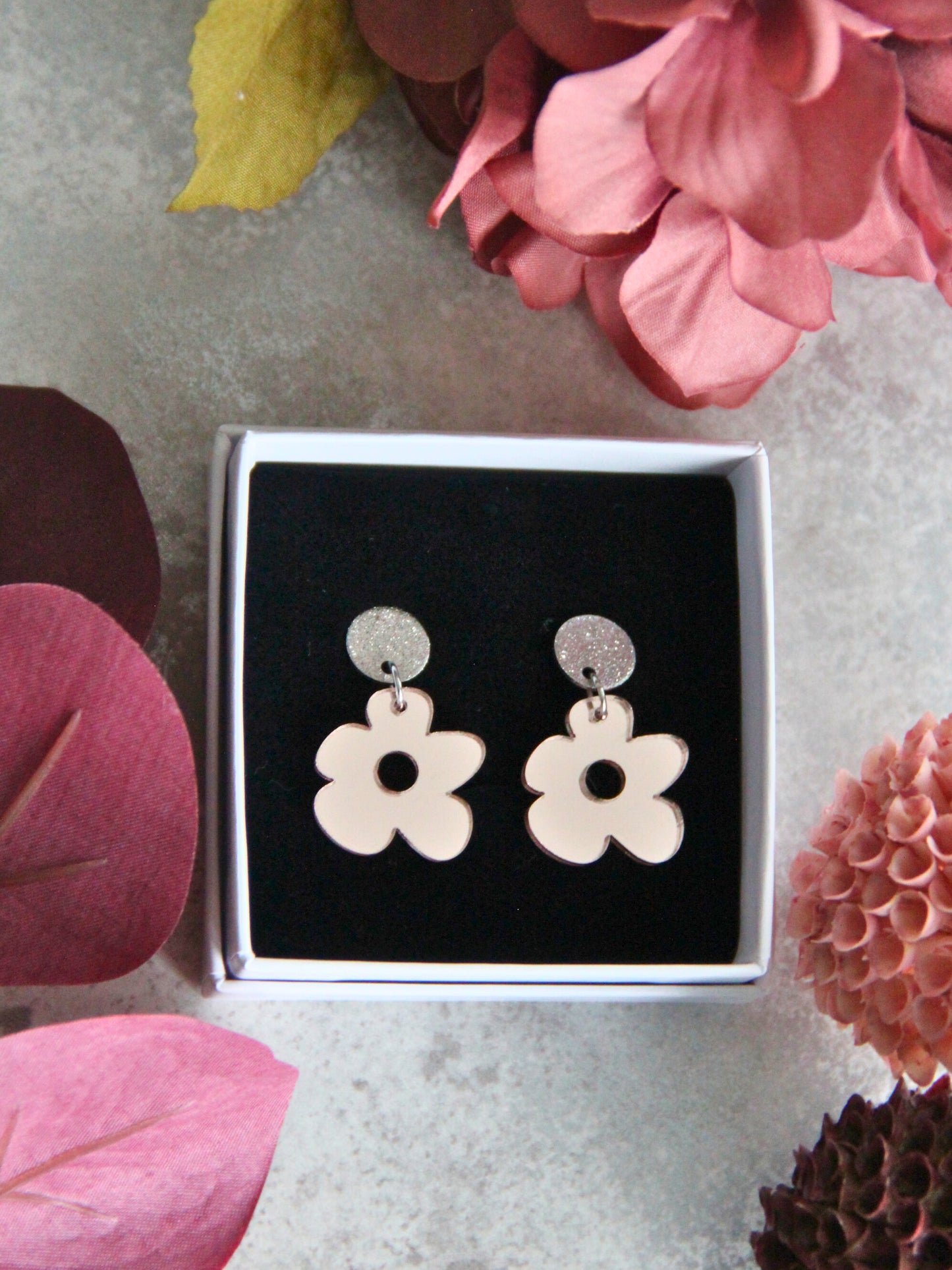 Pihlaja sparkle mini -korvakorut