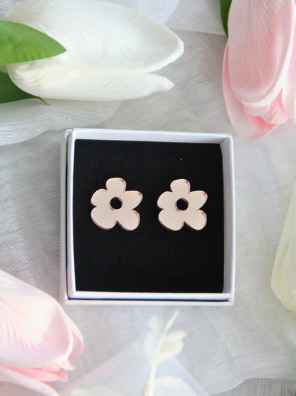 Pihlaja -nappikorvakorut