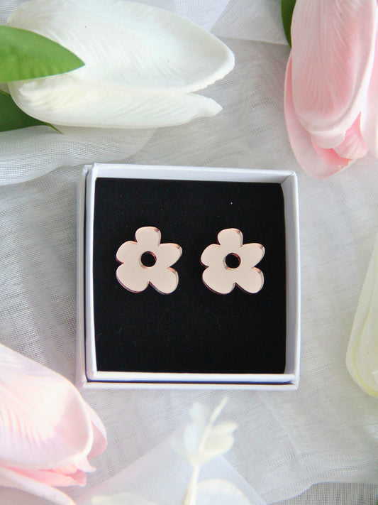 Pihlaja -nappikorvakorut