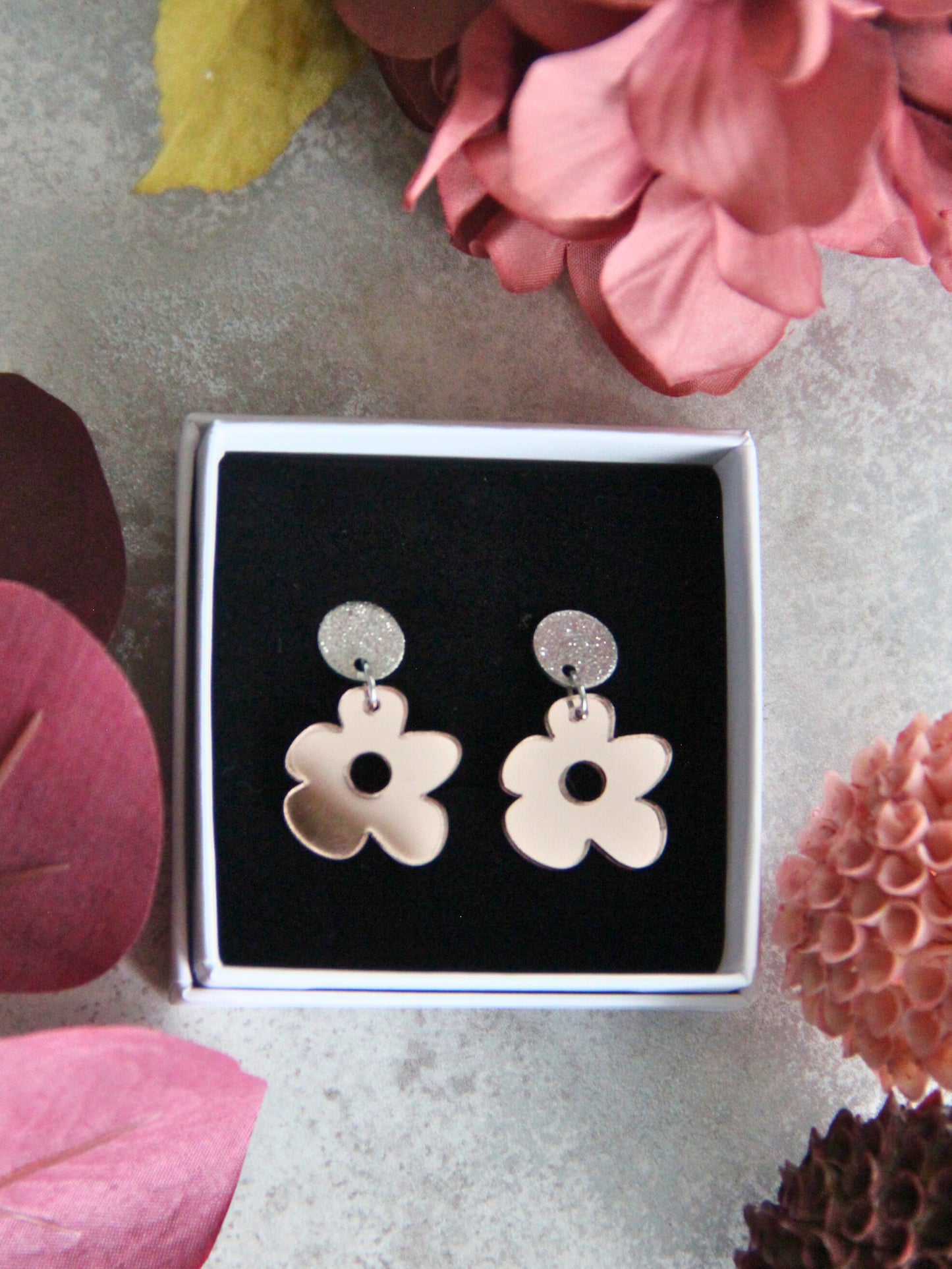 Pihlaja sparkle mini -korvakorut