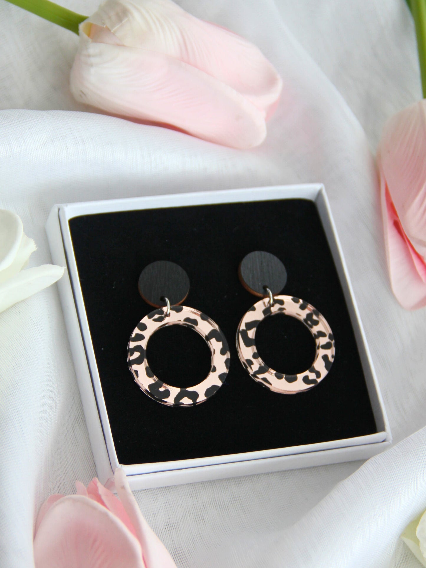 Leo Rings -korvakorut