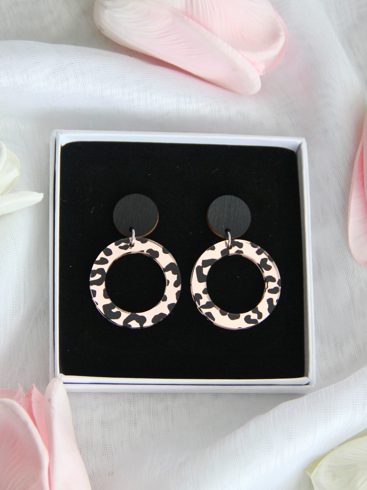 Leo Rings -korvakorut