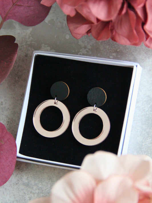 Fabulous Rings -korvakorut peiliakryyli