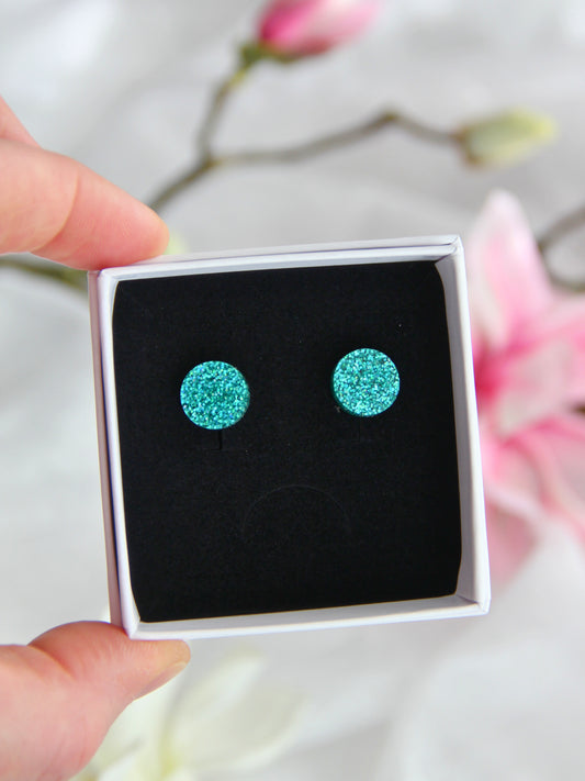 Glorious-nappikorvakorut