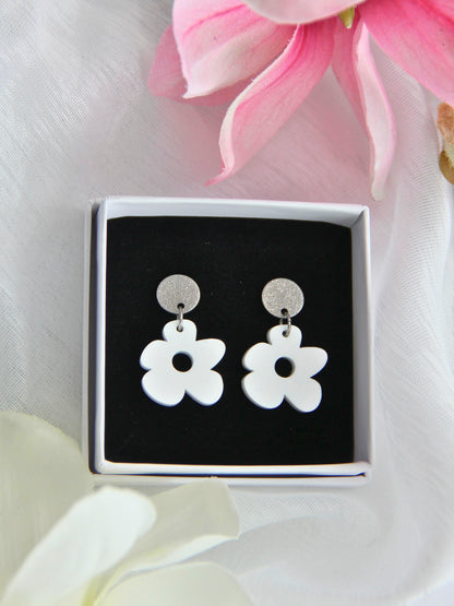 Pihlaja mini -korvakorut